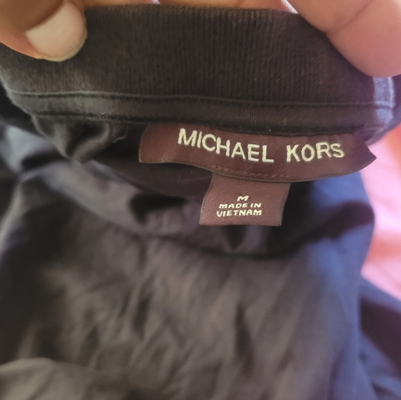 Woman's Michael Kors T-shirt Black Size Medium - Picture 3 of 3